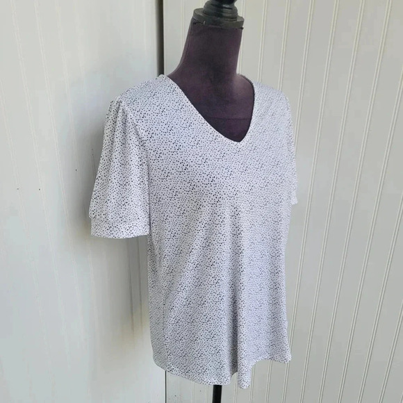 Adrianna Papell Women’s Blouse Stetch White Black Dots Flutter Sleeve Sz M - Picture 11 of 11